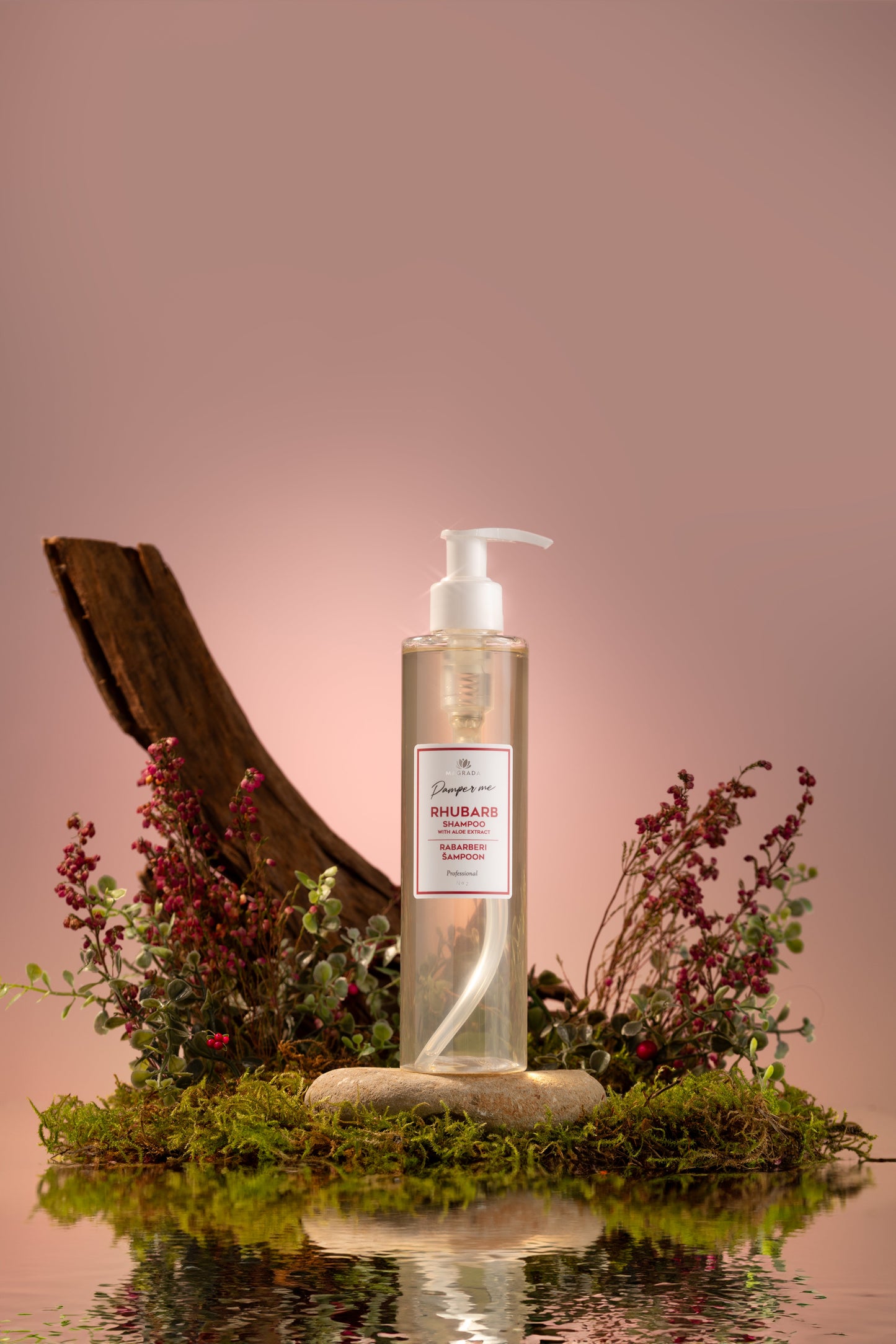 Rhubarb Shampoo with Aloe Extract – 250ml Nourishing & Soothing Hair Care Magrada Organic Cosmetics