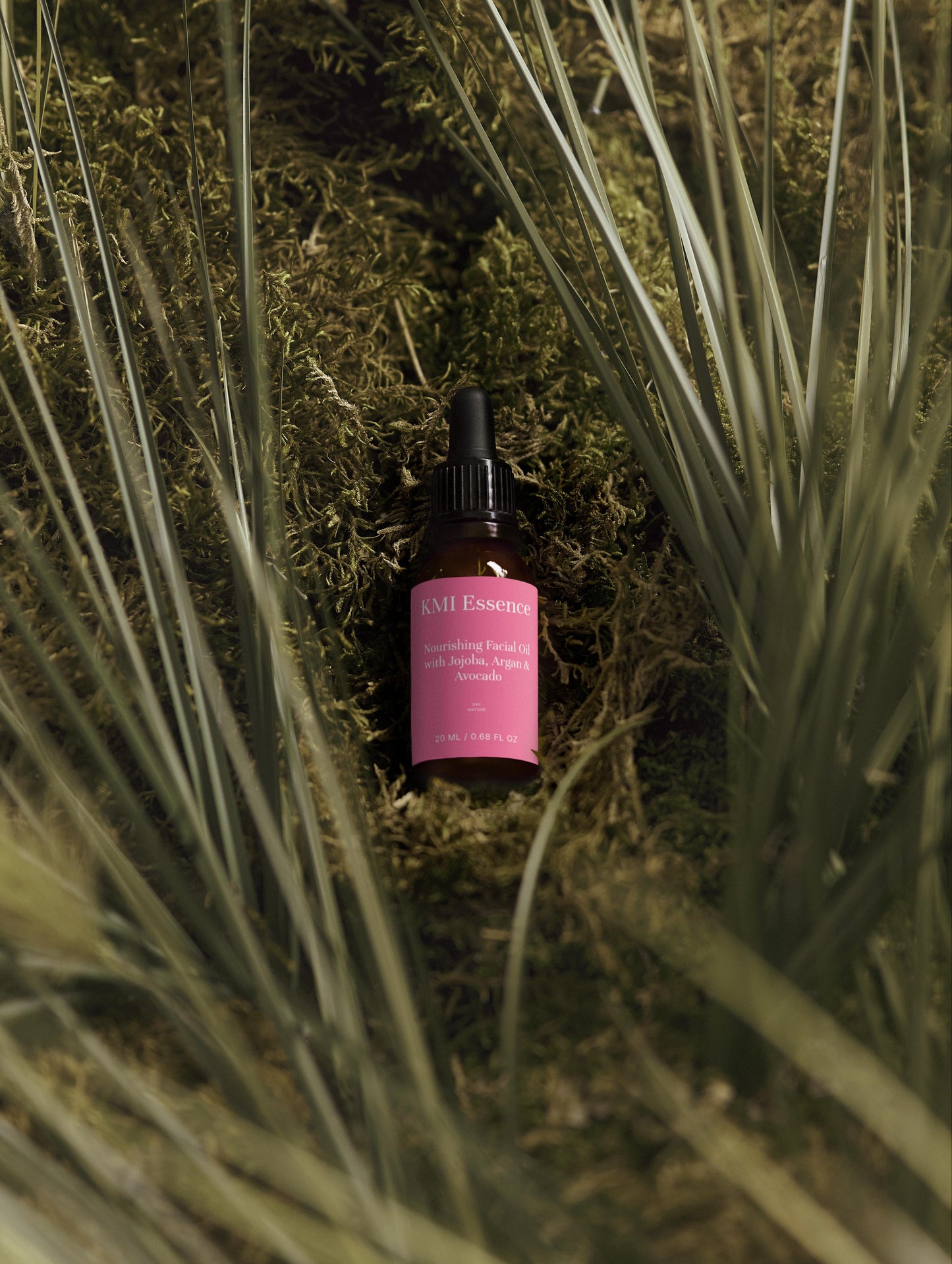 Kmi Essence Nourishing Facial Oil with Jojoba, Argan & Avocado – 20ml Natural Face Care Selfnamed