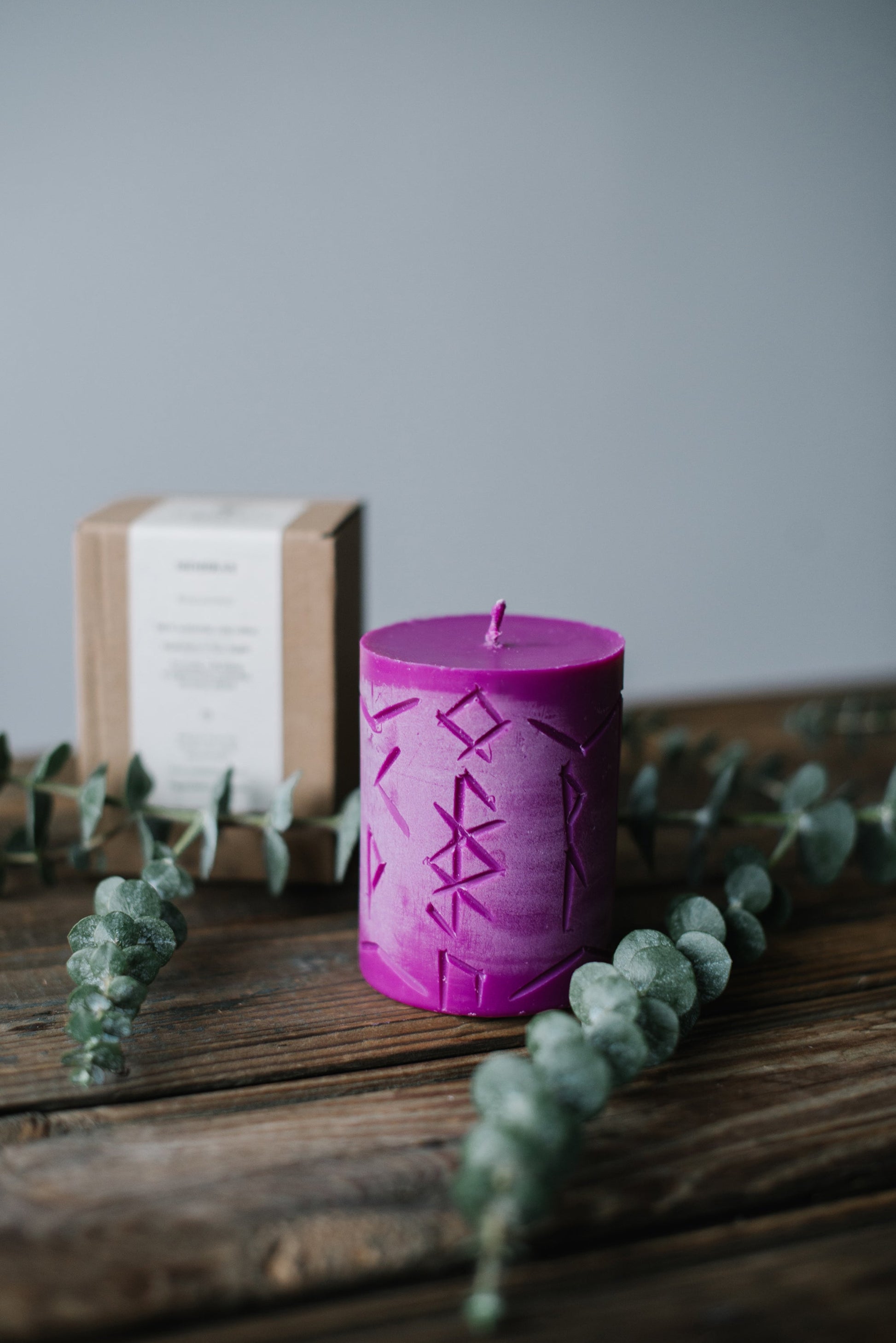 Rune Candle MIMIR – Norse Wisdom Ritual with Lavender & Sandalwood Smells Like Spells